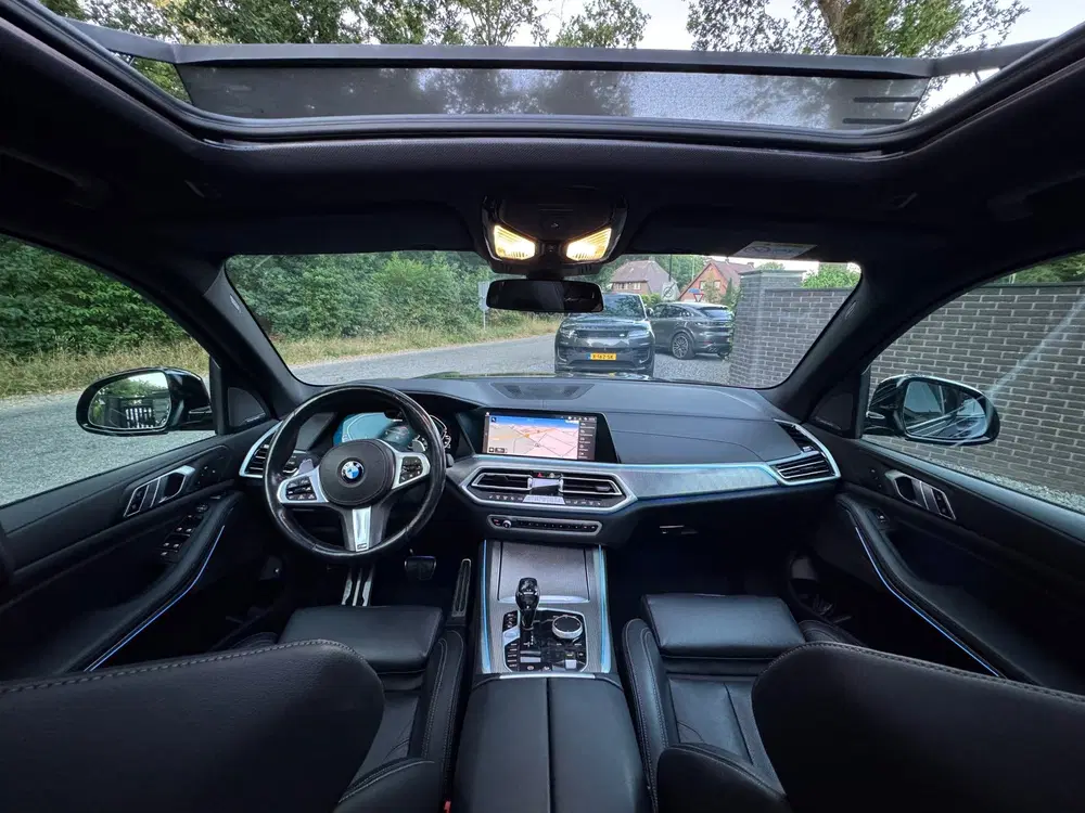 BMW X5 XDrive45e High Executive Panoramadak HUD M uit 2021, foto 11