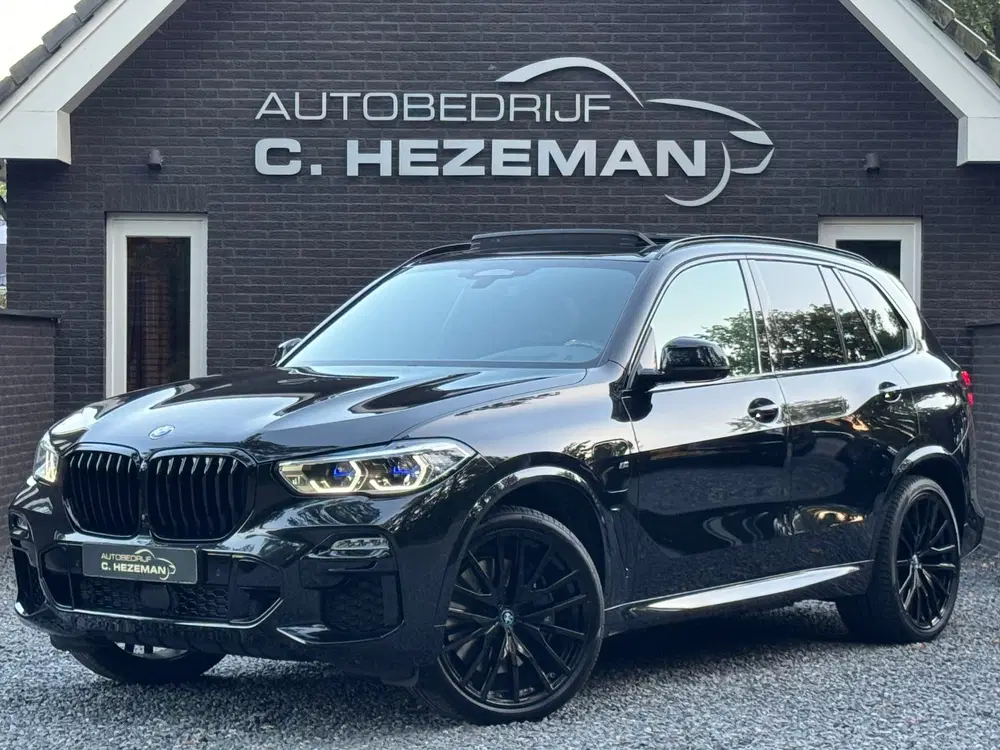 BMW X5 XDrive45e High Executive Panoramadak HUD M uit 2021, foto 3
