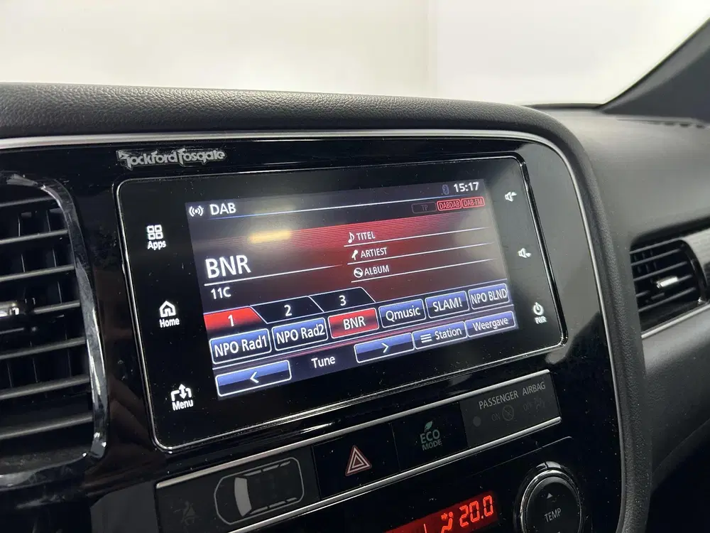 Mitsubishi Outlander 2.4 PHEV S-Edition uit 2019, foto 11