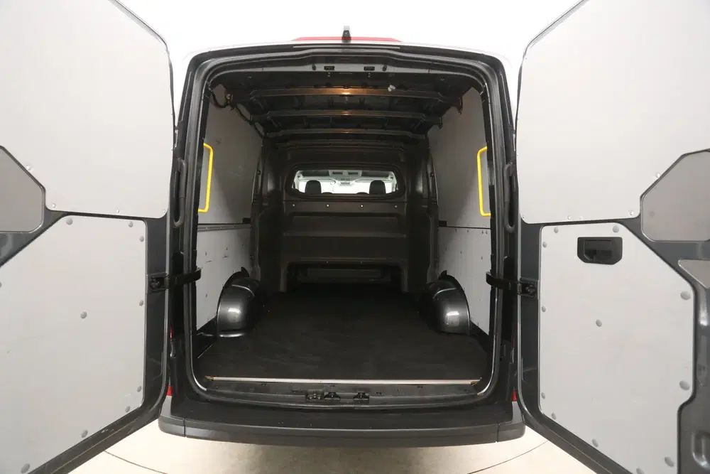 Volkswagen Crafter 2.0 TDI L3H2 uit 2023, foto 4