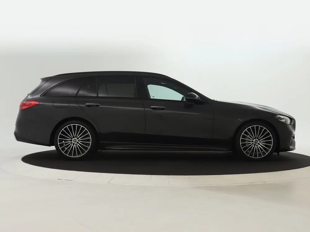 Mercedes-Benz C-Klasse 180 Star Edition AMG Line uit 2025, foto 11