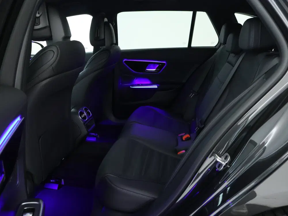 Mercedes-Benz C-Klasse 180 Star Edition AMG Line uit 2025, foto 15