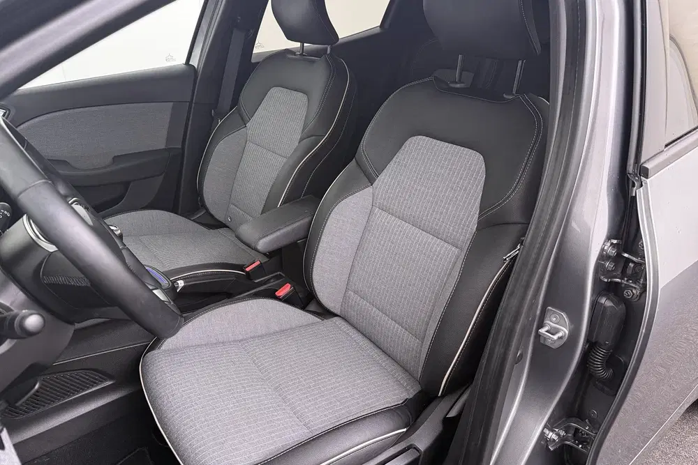 Renault Clio 1.0 TCe 92 PK Sport Half-Leder uit 2024, foto 9