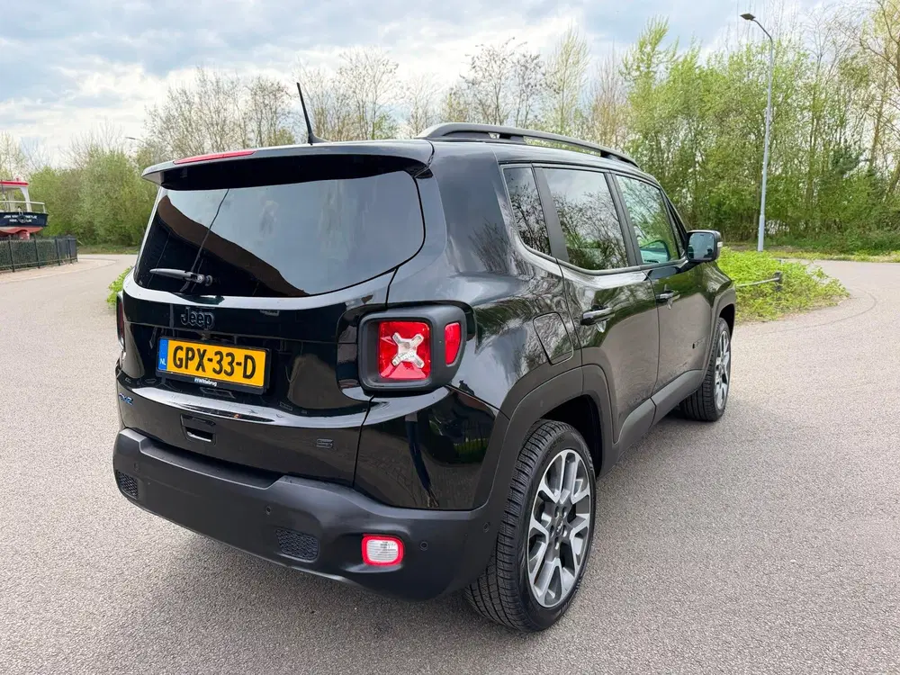 Jeep Renegade 4xe AWD 240 Plug-in Hybrid Electric S Auto uit 2022, foto 5