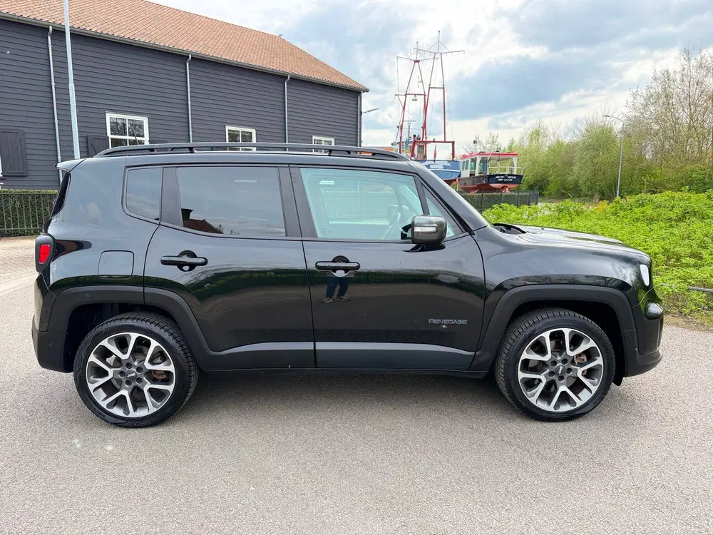 Jeep Renegade 4xe AWD 240 Plug-in Hybrid Electric S Auto uit 2022, foto 9
