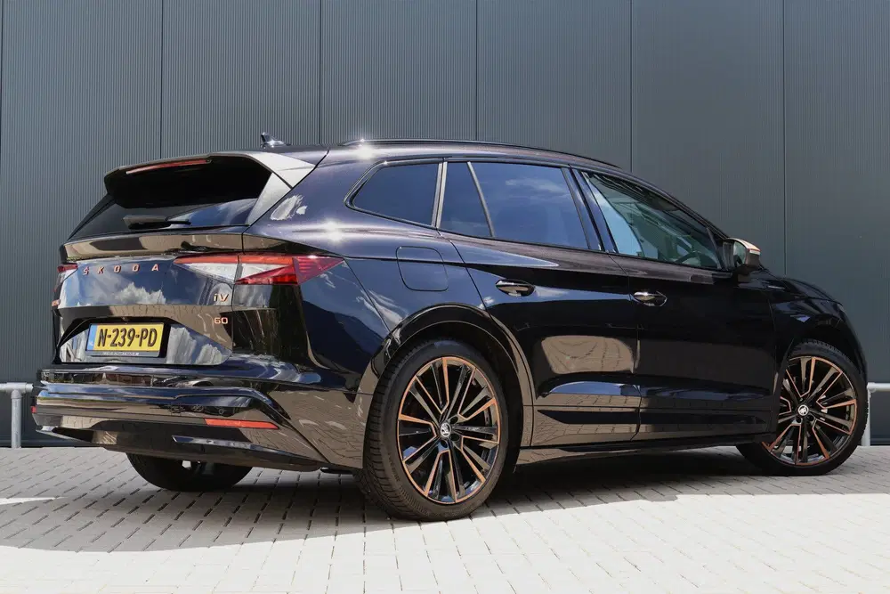 Skoda Enyaq 60 Founders Edition Black 94 uit 2021, foto 10
