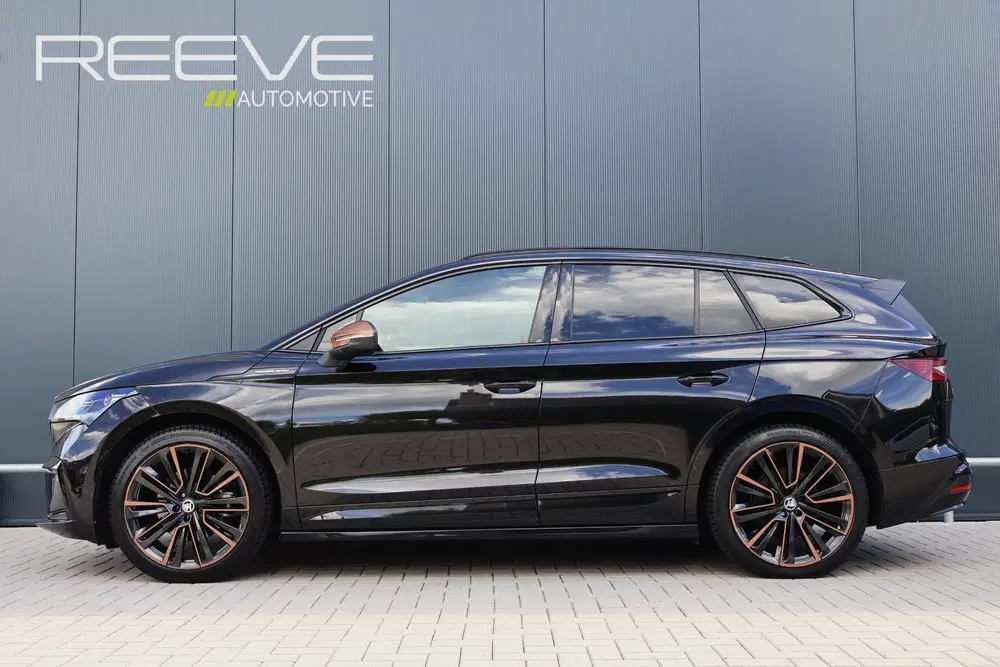 Skoda Enyaq 60 Founders Edition Black 94 uit 2021, foto 2