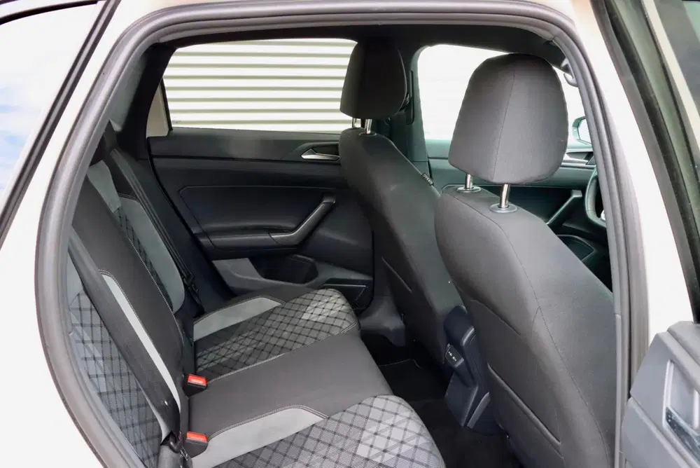 Volkswagen Polo 1.0 TSI R-Line uit 2022, foto 12
