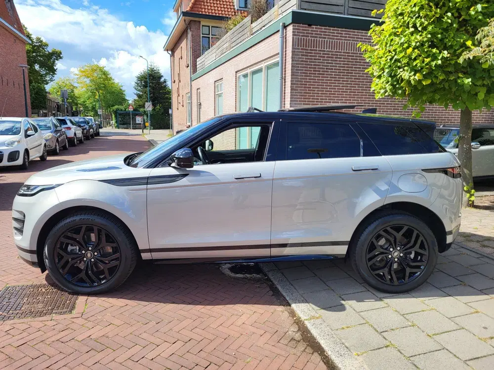 Land Rover Range Rover Evoque 1.5 P300e AWD Autobiography uit 2023, foto 2