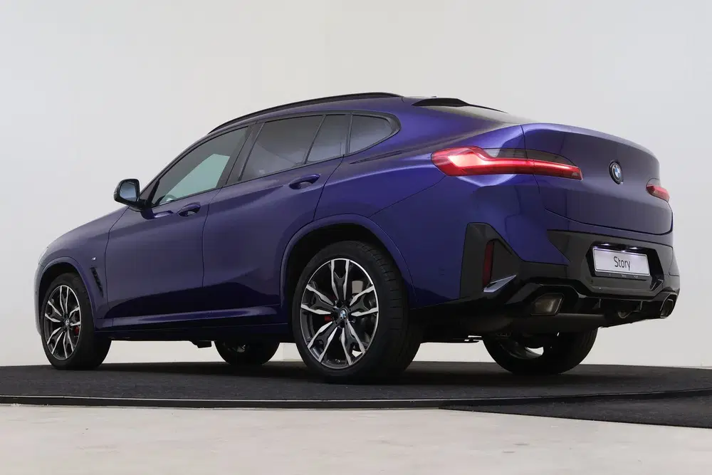 BMW X4 xDrive20i High Executive M Sport Automaat uit 2023, foto 11