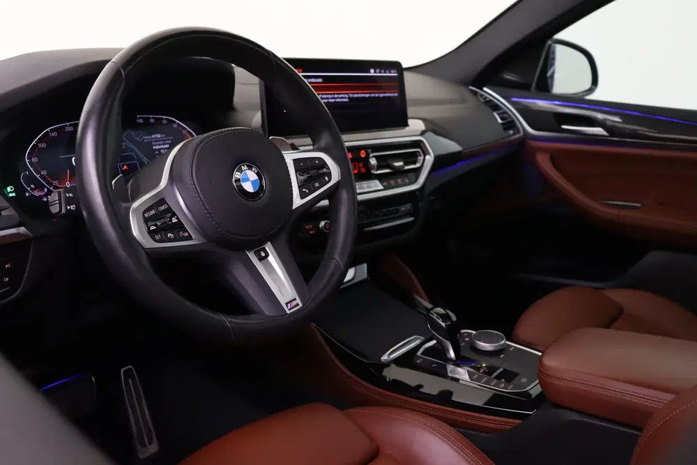BMW X4 xDrive20i High Executive M Sport Automaat uit 2023, foto 3