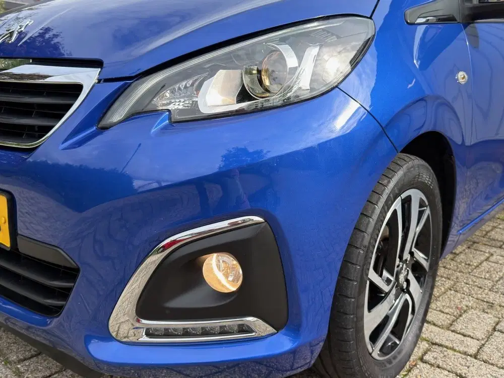 Peugeot 108 1.0 e-VTi Allure CARPLAY uit 2020, foto 6