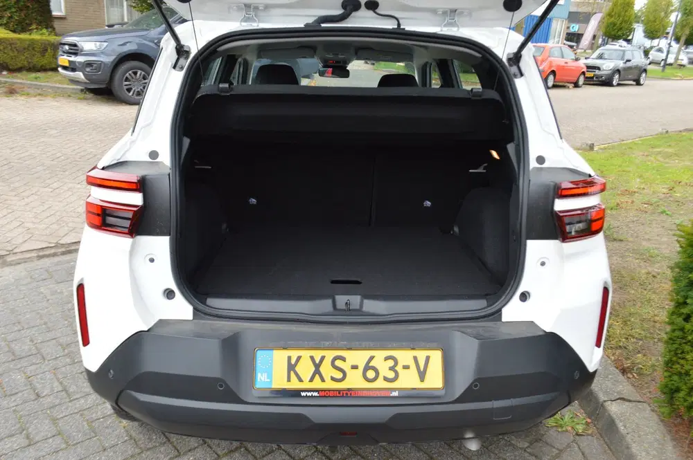 Opel Frontera 1.2T Hybrid Edition uit 2025, foto 15
