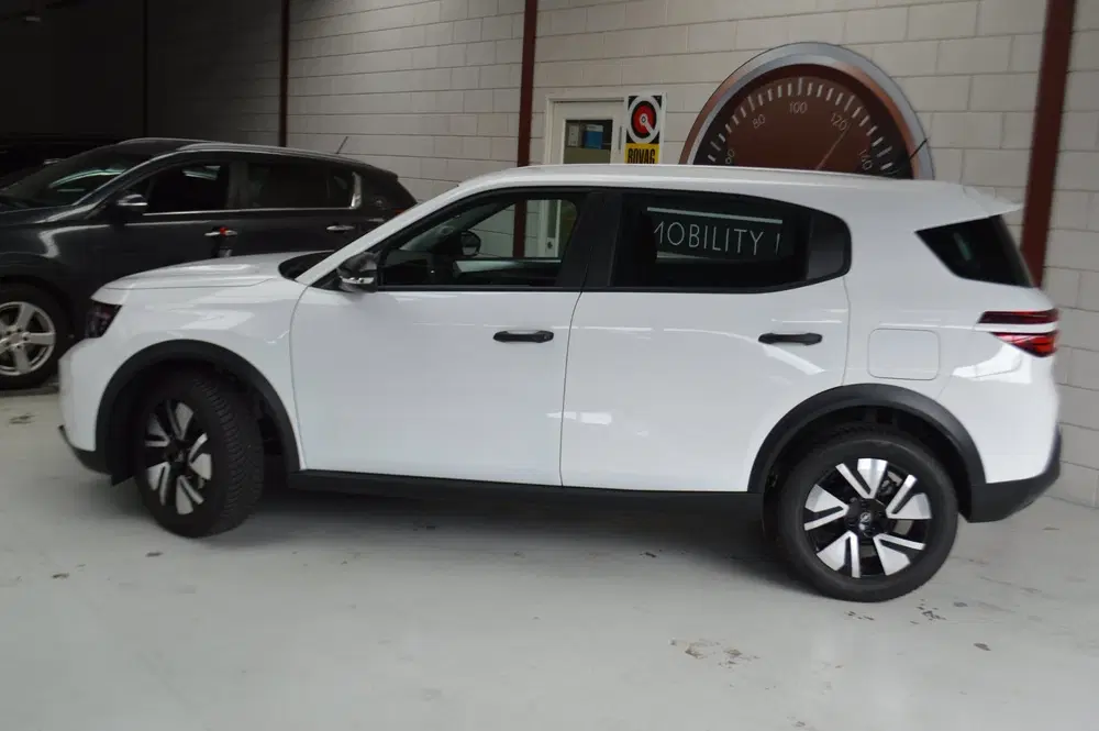 Opel Frontera 1.2T Hybrid Edition uit 2025, foto 5