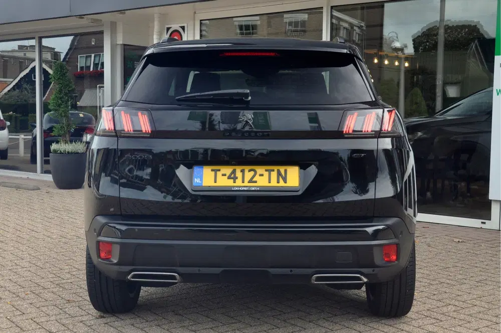 Peugeot 3008 1.2 PureTech 130 PK GT uit 2023, foto 10