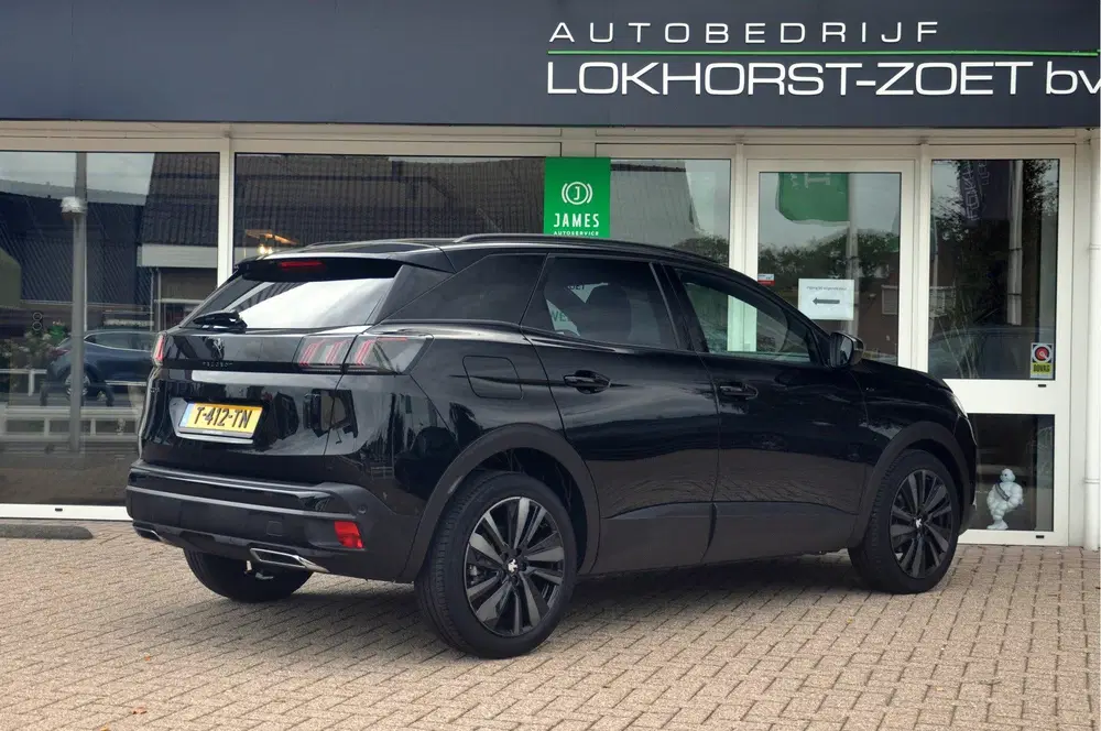 Peugeot 3008 1.2 PureTech 130 PK GT uit 2023, foto 2