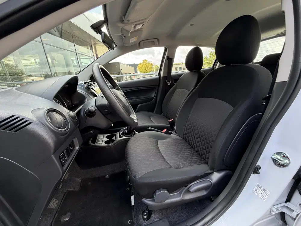 Mitsubishi Space Star 1.2 Connect+ uit 2024, foto 6