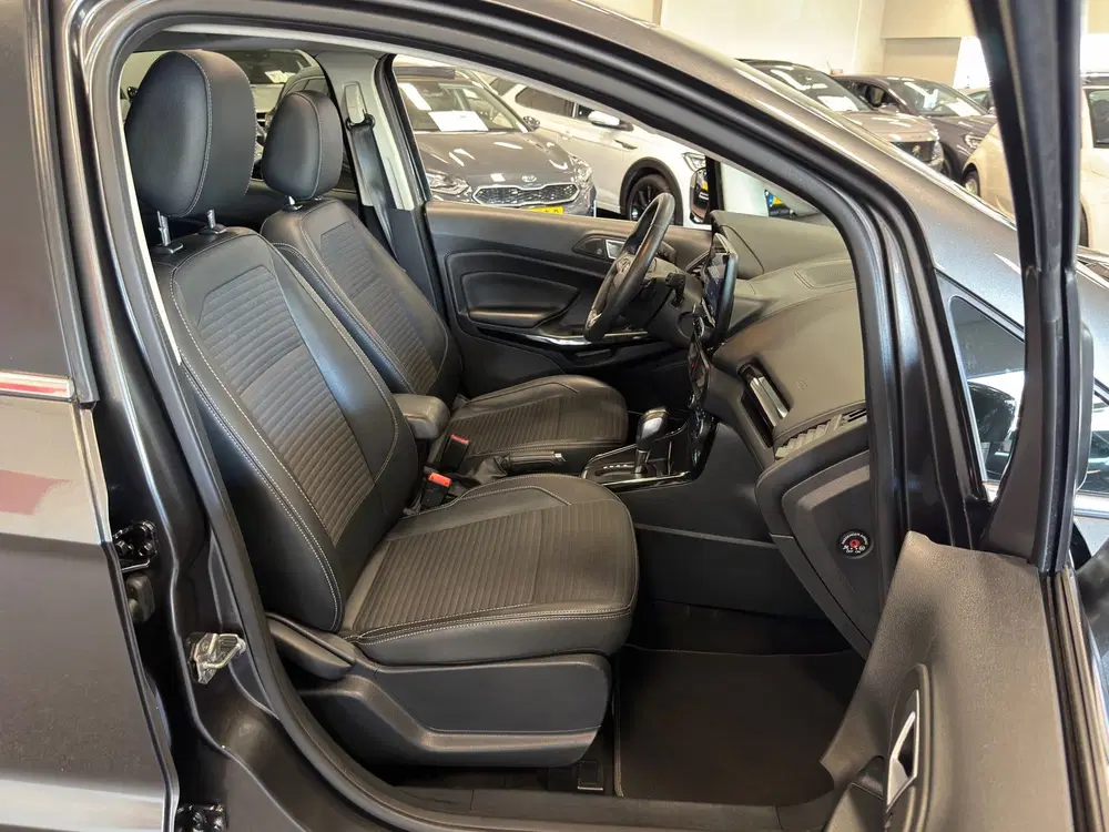 Ford EcoSport 1.0 EcoBoost Titanium X uit 2019, foto 15