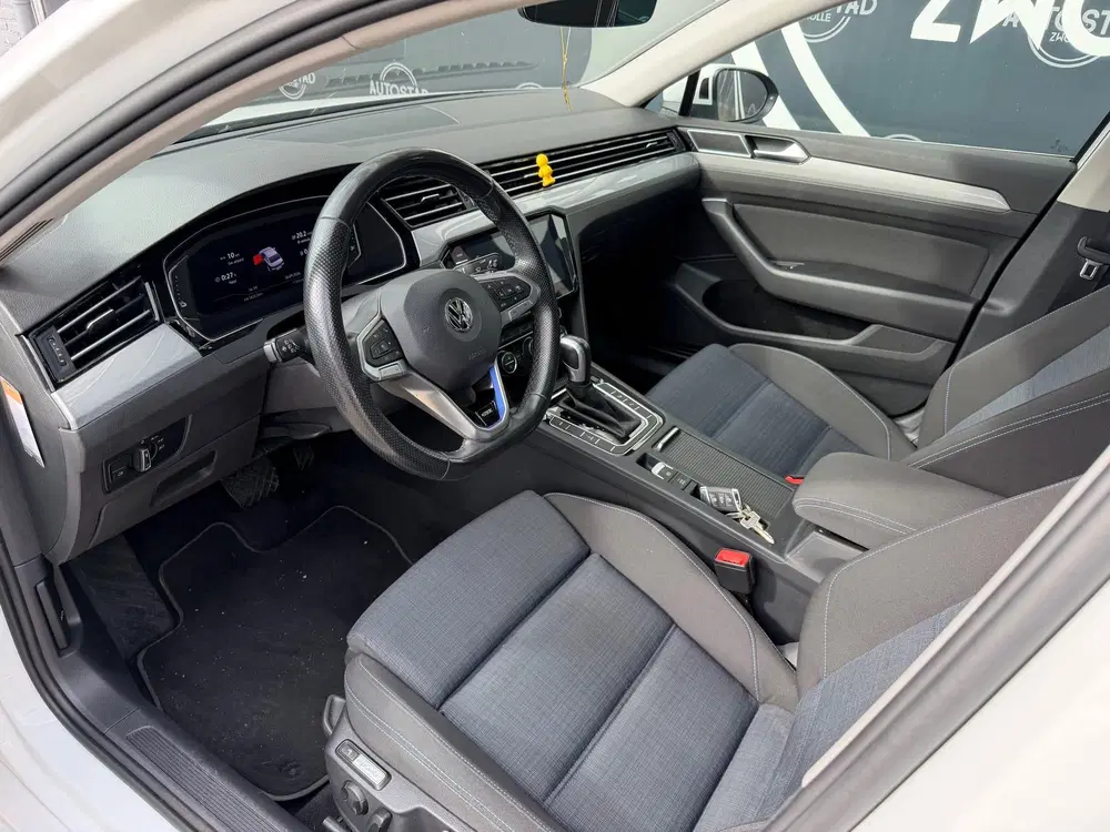 Volkswagen Passat 1.4 TSI PHEV GTE Automaat uit 2019, foto 10