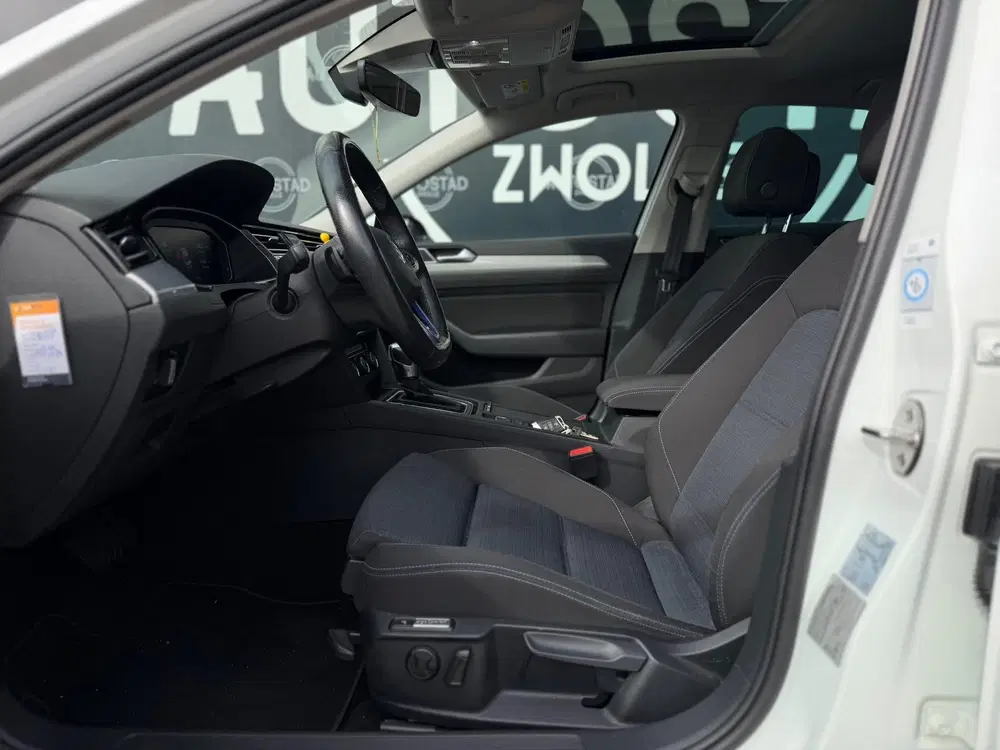 Volkswagen Passat 1.4 TSI PHEV GTE Automaat uit 2019, foto 11