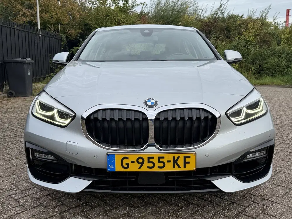 BMW 1-serie 118i Executive Edition M Sport Carplay uit 2019, foto 4