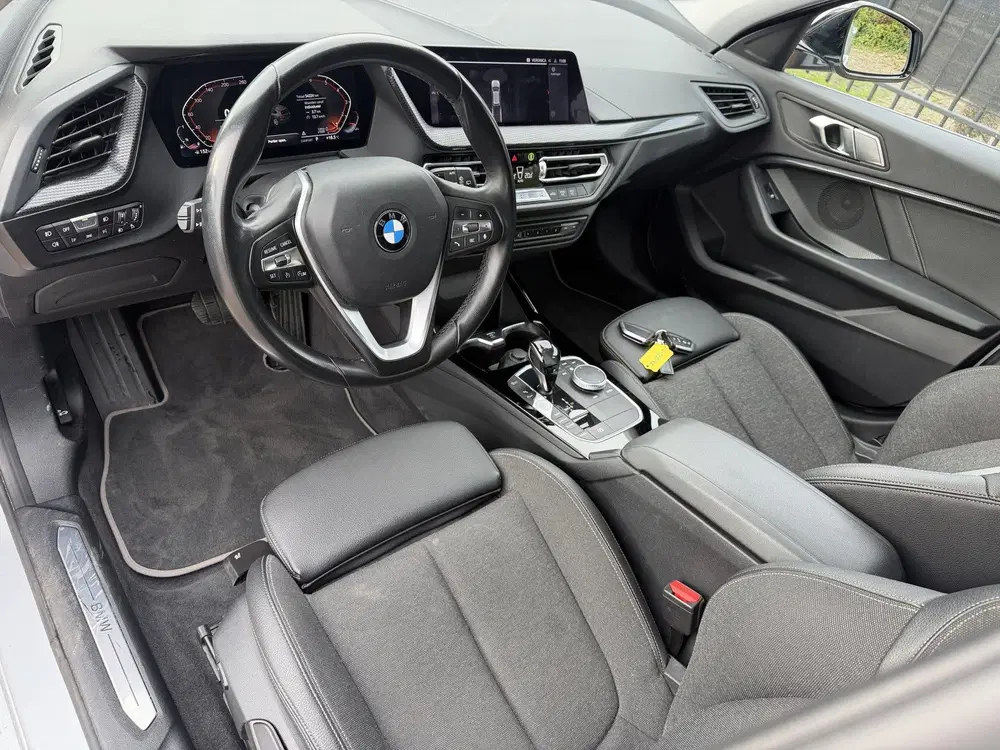 BMW 1-serie 118i Executive Edition M Sport Carplay uit 2019, foto 5