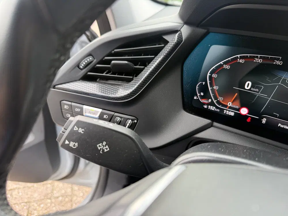 BMW 1-serie 118i Executive Edition M Sport Carplay uit 2019, foto 9