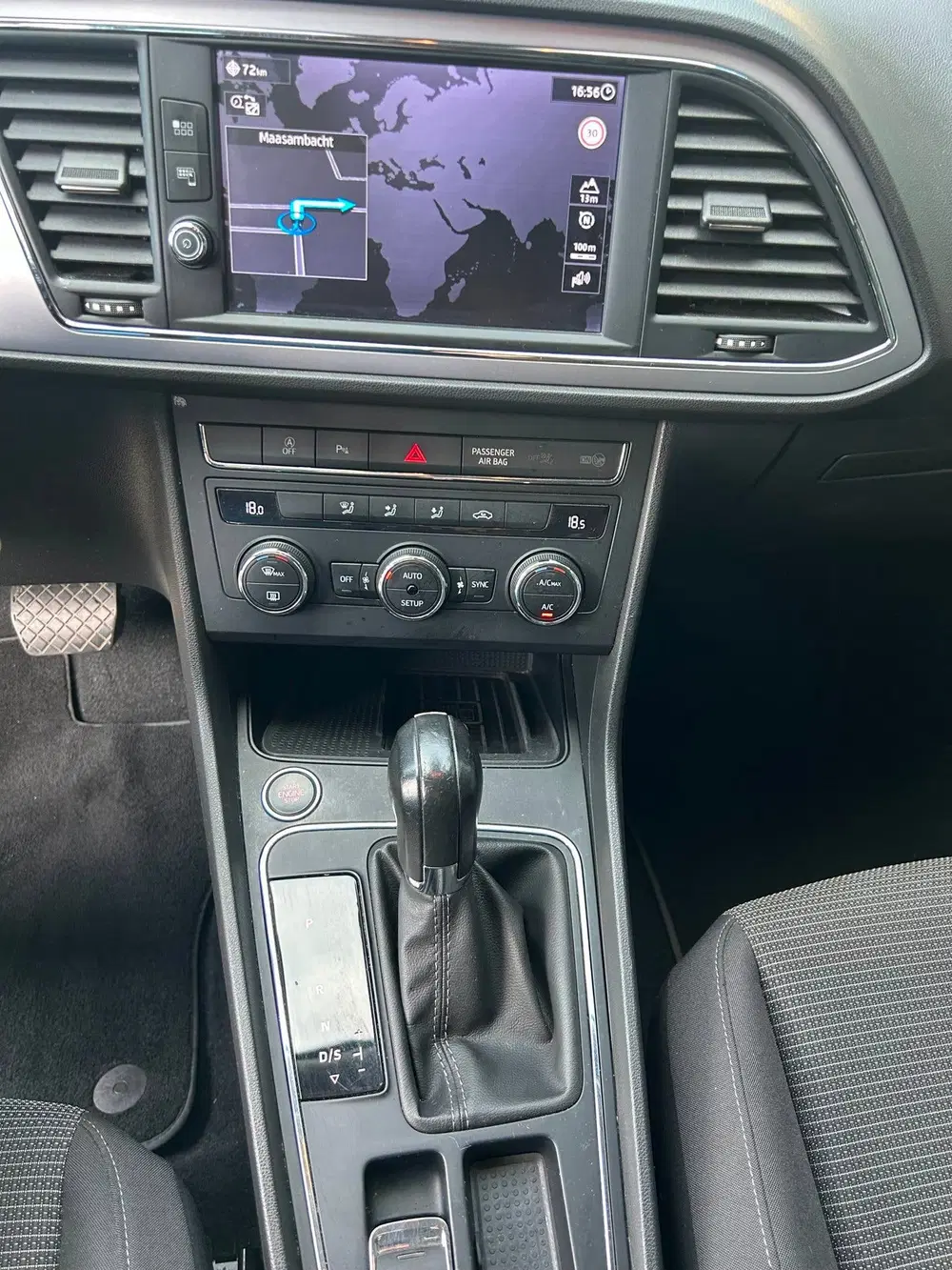 SEAT Leon 1.0 EcoTSI Style Business Intense Navi uit 2019, foto 11