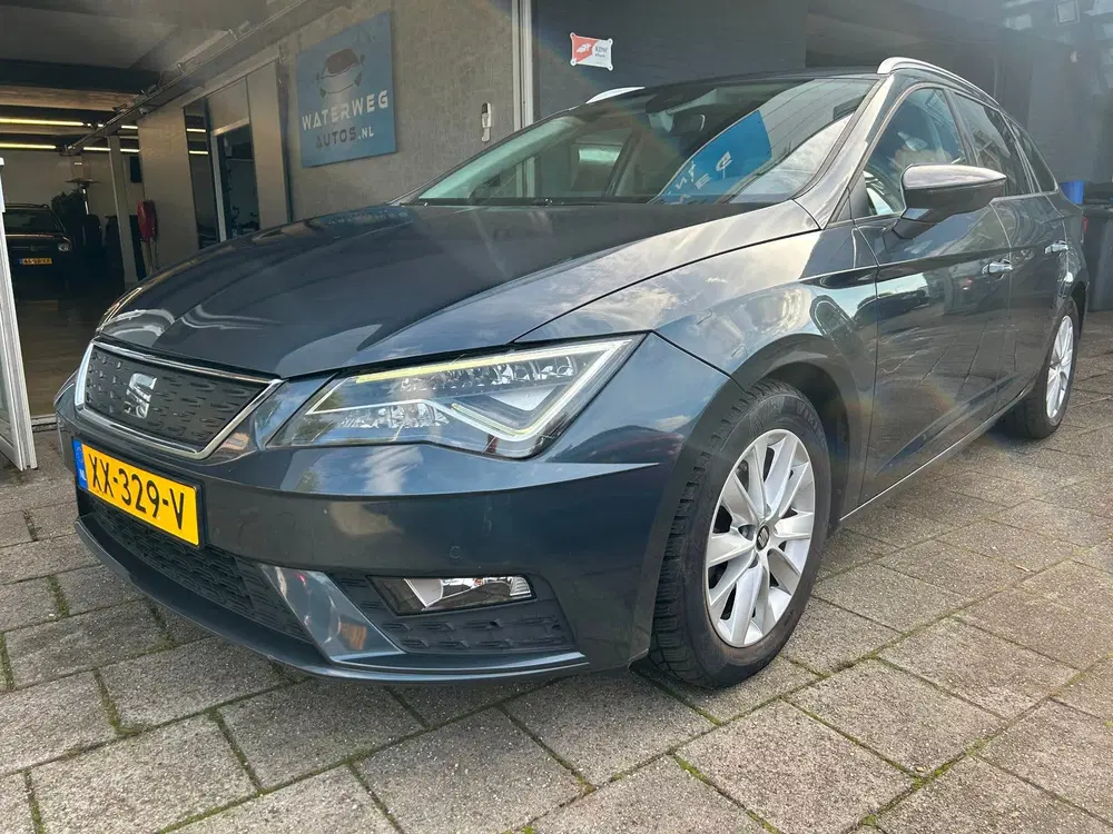 SEAT Leon 1.0 EcoTSI Style Business Intense Navi uit 2019, foto 2