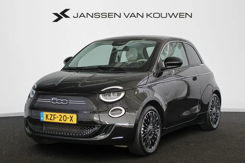Fiat 500 La Prima 42 kWh Pano Leder Stoelverwarming uit 2024