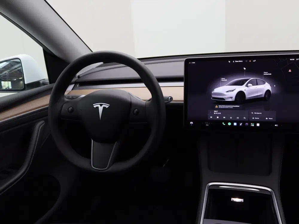 Tesla Model Y Long Range AWD 75kWh 351pk 93.2% SoH [ TRE uit 2023, foto 10