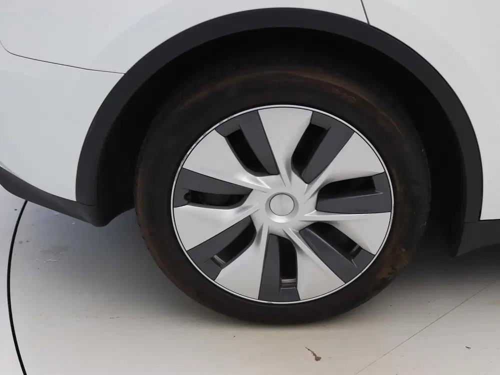Tesla Model Y Long Range AWD 75kWh 351pk 93.2% SoH [ TRE uit 2023, foto 11