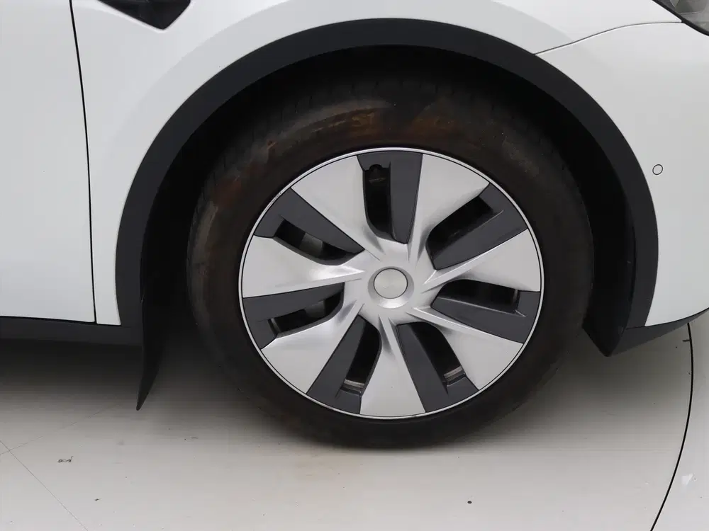 Tesla Model Y Long Range AWD 75kWh 351pk 93.2% SoH [ TRE uit 2023, foto 12