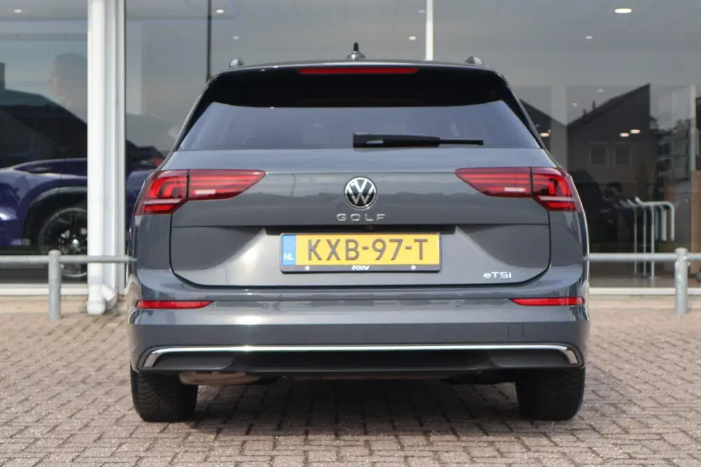 Volkswagen Golf 1.5 eTSI 150pk DSG Life Edition uit 2025, foto 10