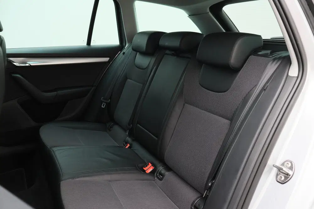 Skoda Octavia 1.5 TSI DSG Greentech Business Edition C uit 2020, foto 11