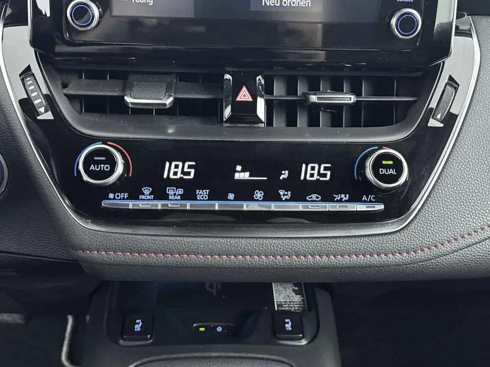 Toyota Corolla 2.0 184pk Hybrid Executive uit 2022, foto 15