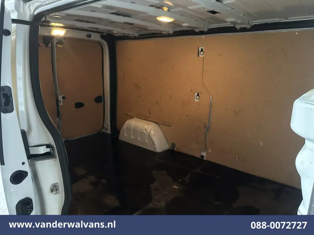 Renault Trafic 2.0 dCi 131pk L2H1 Euro6 Airco uit 2023, foto 13