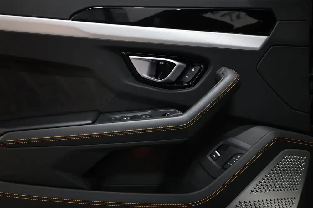 Lamborghini Urus 4.0 V8 NOVITEC 750+PK FULL CARBON uit 2019, foto 12
