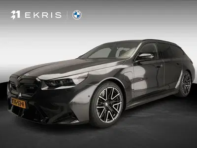 BMW M5 Touring Panoramadak uit 2026