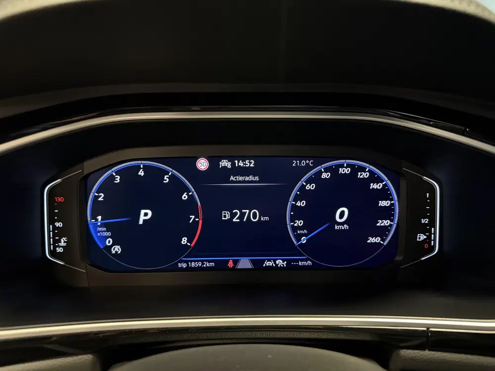 Volkswagen T-Roc 1.5 TSI R-Line Business uit 2024, foto 5