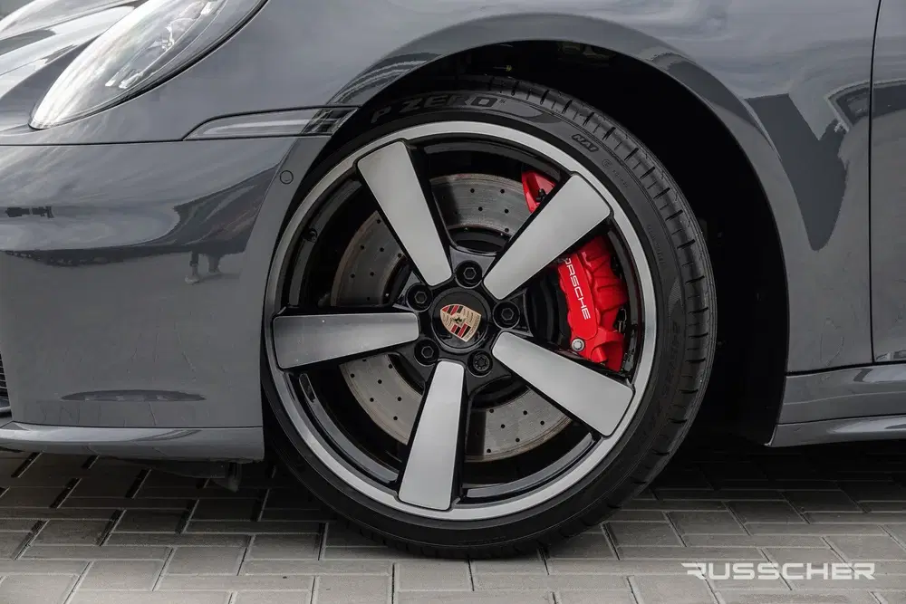 Porsche 911 3.0 Carrera S uit 2025, foto 7