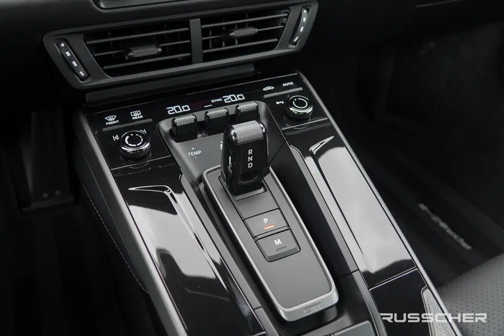 Porsche 911 3.0 Carrera S uit 2025, foto 9