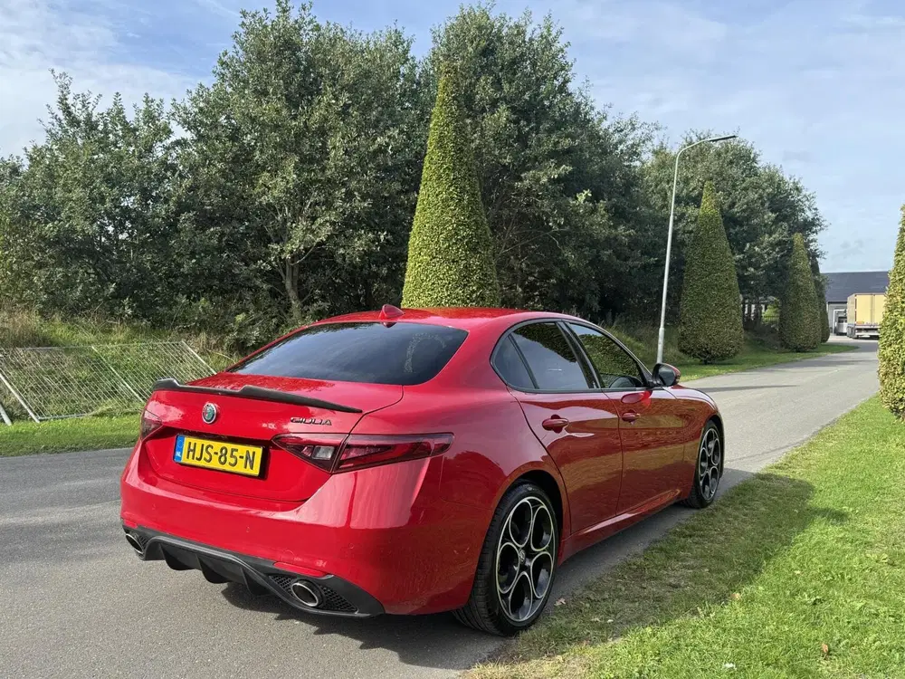 Alfa Romeo Giulia 2.2jtdm uit 2021, foto 5