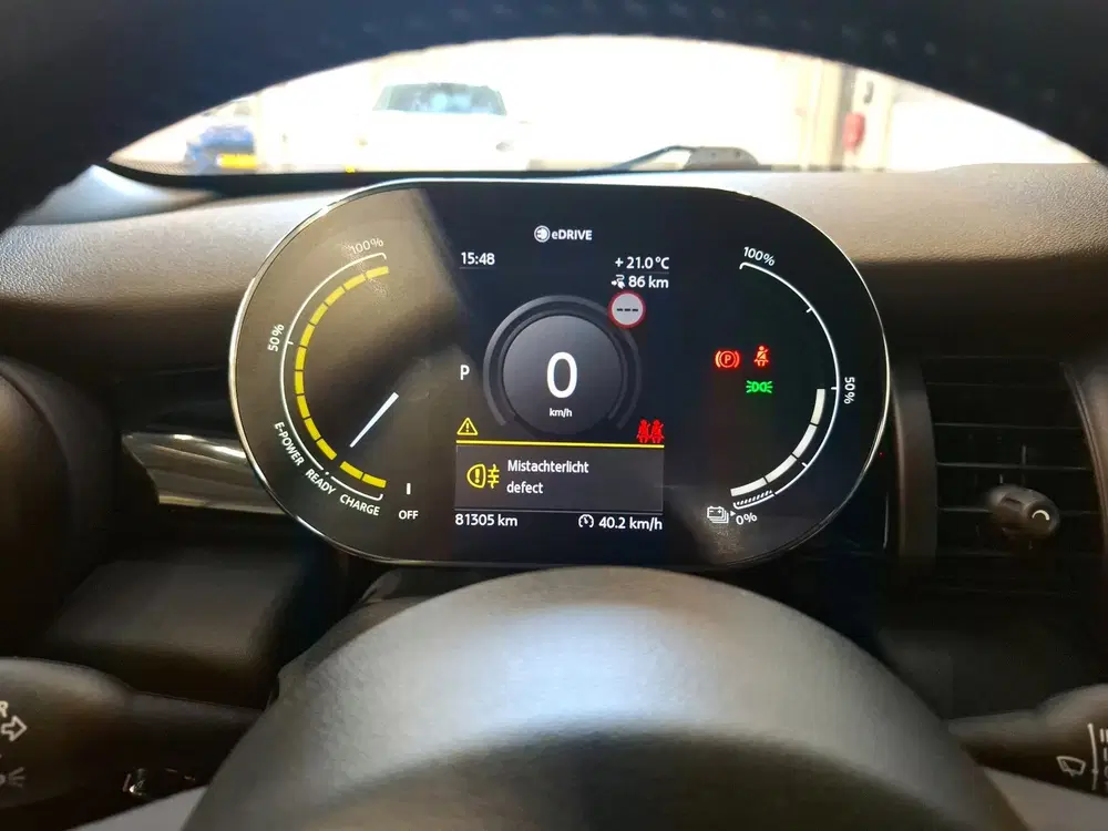 Mini Electric Cooper 33 kWh 184pk uit 2020, foto 9