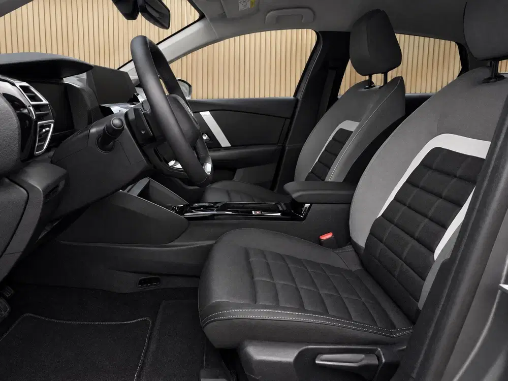 Citroën C4 Citroen C4 1.2 Hybrid 136 Max uit 2025, foto 12