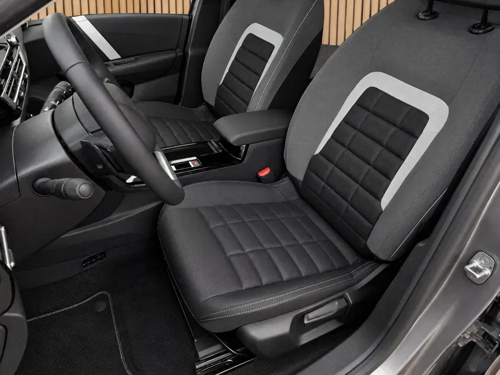 Citroën C4 Citroen C4 1.2 Hybrid 136 Max uit 2025, foto 13