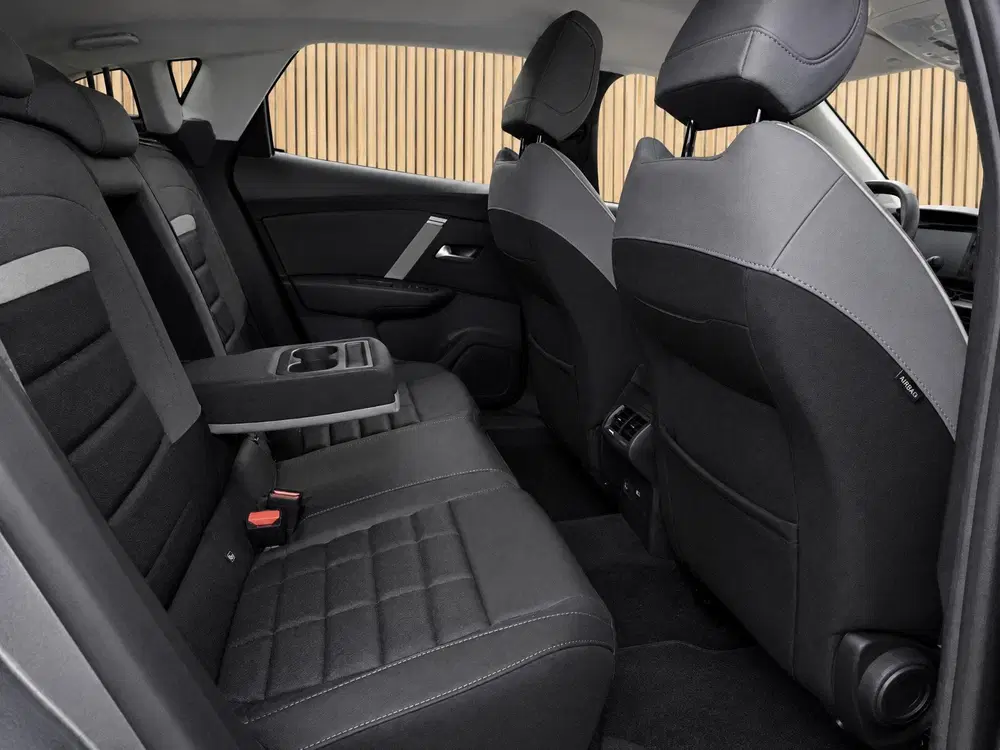 Citroën C4 Citroen C4 1.2 Hybrid 136 Max uit 2025, foto 8