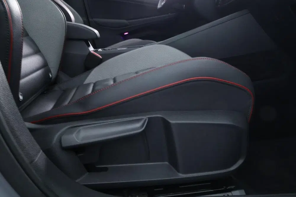 Volkswagen Golf 2.0 TSI GTI Clubsport uit 2021, foto 15