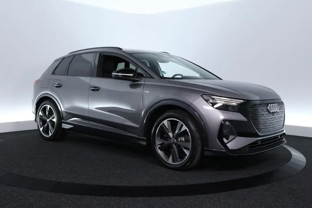 Audi Q4 e-tron 35 Launch edition Advanced 55 kWh uit 2022, foto 3