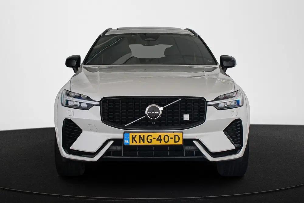 Volvo XC60 2.0 T8 Plug-in-hybrid AWD Polestar Enginee uit 2022, foto 15